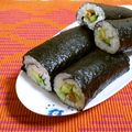 taruママ's cooksnap of when they made かんたん巻き寿司、アボカド編.