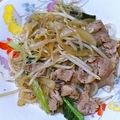 ぽんゆかこ's cooksnap of when they made 安ｳﾏ!!豚もやしのｵｲｽﾀｰ炒め.