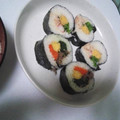 メポラニアン's cooksnap of when they made 巻き寿司２種類.