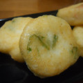 まゆみ母ちゃん's cooksnap of when they made 簡単おつまみ❤大和芋としそのふわふわ揚げ.