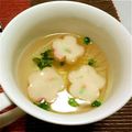 にゃろすけ！'s cooksnap of when they made 簡単♪かわいい♡まり麩のすまし汁.