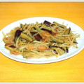 pｉchan's cooksnap of when they made サッとできるナスともやしのしょうが焼き風.