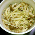 にゃんちうさん's cooksnap of when they made 簡単♪しめじと、えのきの梅肉和え！.