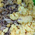 yuigoma's cooksnap of when they made 【簡単】生姜の効いた鳥そぼろ*二色ご飯.