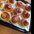 ちーこにゃん's cooksnap of when they made 紅芋ロールパン.