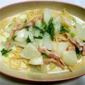 悠翔to怜奈ママ's cooksnap of when they made ＊カブとベーコンのクリームパスタ＊.