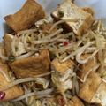 ゆあちやんのまま's cooksnap of when they made 厚揚げともやしのピリ辛炒め.
