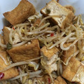 ゆあちやんのまま's cooksnap of when they made 厚揚げともやしのピリ辛炒め.