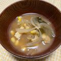 わたさな2016's cooksnap of when they made ワカメとコーンのお味噌汁♪プチプチ甘い♪.