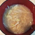 4児男子母さんの台所's cooksnap of when they made 簡単キャベツde玉葱deじゃがいも味噌汁.