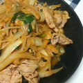ぴよぴよlion's cooksnap of when they made 簡単っす！焼肉のたれで豚キ・ム・チ☆.