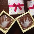 ららmama's cooksnap of when they made バレンタイン☆1歳の娘の手形入り生チョコ.