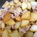 uzurin's cooksnap of when they made 簡単！ご飯がススム！甘辛豚バラ大根炒め煮.