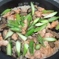 tanjun's cooksnap of when they made 鮭としいたけの炊き込みご飯（バター風味）.