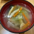 ママメイン！時々子供's cooksnap of when they made 具材楽しむお味噌汁☆大根/人参/小松菜.