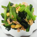 pucyipan's cooksnap of when they made お弁当に♪小松菜とハムと油揚げの炒め煮.