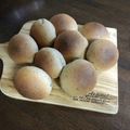 ☆コタロの母☆'s cooksnap of when they made おせち。ふわふわミニきなこ黒豆パン.