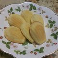 bmi23's cooksnap of when they made 本格マドレーヌ。ハチミツ風味.