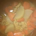 kyokoha's cooksnap of when they made ほっこり☆大根とにんじんのカレー煮.