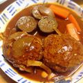 美咲ちゃん♬'s cooksnap of when they made シチューの素使用♪簡単煮込みハンバーグ.