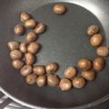 ポメちょん's cooksnap of when they made 天津甘栗の簡単剥き方♪.