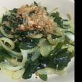 サンドラウ's cooksnap of when they made 新タマネギと生わかめのごま油ソテー.