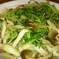★きんかん★'s cooksnap of when they made 豆苗ときのこのバター炒め.