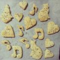 nyam37's cooksnap of when they made 甘くない　チーズとバジルのクッキー.