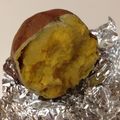 mizume's cooksnap of when they made トースターで簡単焼き芋.