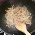 しづくママ's cooksnap of when they made もやしとベーコンのバターしょうゆ炒め.