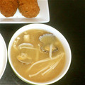 2児ママみきてぃ's cooksnap of when they made あさりとえのき茸のみそ汁.