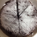 しょこらーんるーん's cooksnap of when they made 家にあるもので、簡単本格ガトーショコラ。.