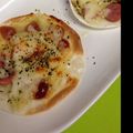 4丁目のはま's cooksnap of when they made 餃子の皮ピザ.