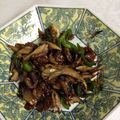 frogflower's cooksnap of when they made 牛肉と舞茸のしぐれ煮.