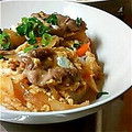 kohmom's cooksnap of when they made 豚コマ肉と玉ねぎの卵とじ丼.