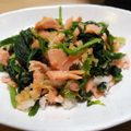 みぃくんのママ's cooksnap of when they made 鮭とほうれんそうのみぞれあえ.