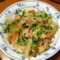 ukkarittu's cooksnap of when they made 豆苗と豚バラのさっと炒め.