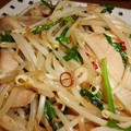 westちゃん's cooksnap of when they made 豚トロもやしの黒胡椒炒め.