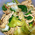 ellie21's cooksnap of when they made ひき肉とアスパラとレタスのオイスター炒め.