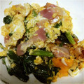 レフィア's cooksnap of when they made ほうれん草とベーコンの卵炒め.