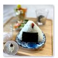 かっちゃん杉's cooksnap of when they made 梅干しと塩昆布（佃煮）の二刀流おにぎり.
