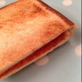 ＊コナペロリン＊'s cooksnap of when they made 簡単ソーセージを使ったホットサンド.