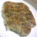 サエミヤ's cooksnap of when they made 薄切り肉でプリッ★羽付き餃子.
