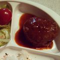ゆきちゃんこ☆'s cooksnap of when they made お肉やわらか煮込みハンバーグ.