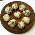 まりこうぼう's cooksnap of when they made お鍋に最適♪ヘルシー★春菊入り長芋もち.