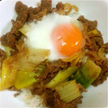 駿まま☆＾▽＾'s cooksnap of when they made ☆簡単がっつり☆関西風すき焼き丼.