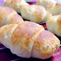 ayayahoney's cooksnap of when they made ホエーでごまパン.