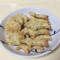 スクー's cooksnap of when they made 甘くない　チーズとバジルのクッキー.