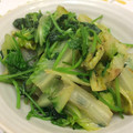 くーまんsan's cooksnap of when they made 簡単一品　香菜とレタスのダシダ炒め.
