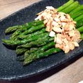 ばぢこ's cooksnap of when they made 焦がしバターでアスパラガスのエスニック焼.